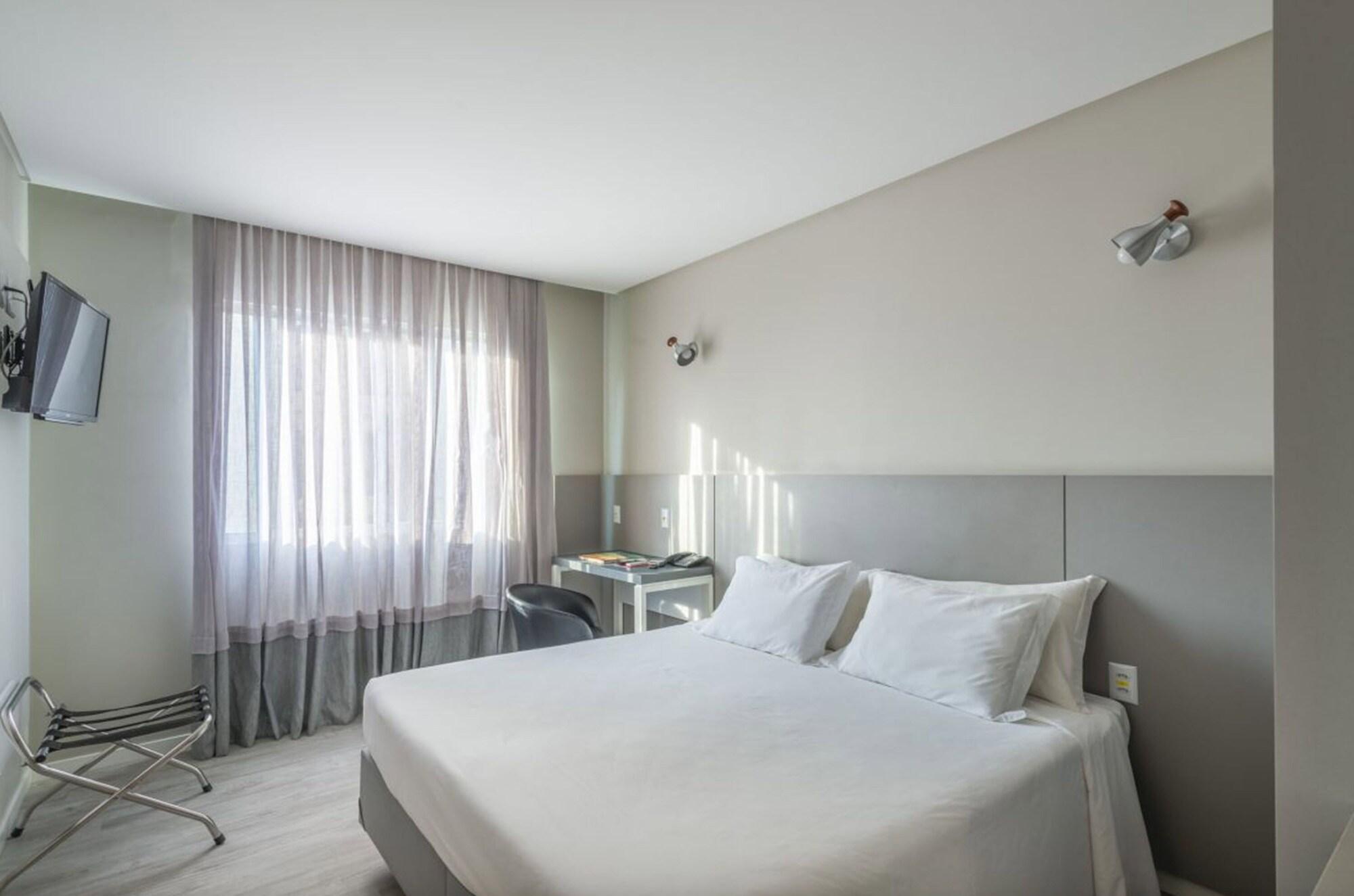 Hotel Melo Balneário Camboriú Kültér fotó